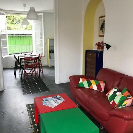 Les Acanthes 2ch Centre Apartment
